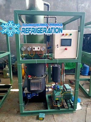 Mesin es tube kapasitas 1 ton produksi Sampoerna Prima Refrigeration